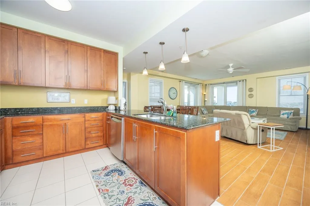 3700 Sandpiper RD #217, VIRGINIA BEACH VA 23456 thumb 8