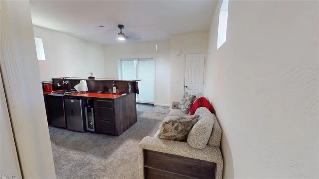 729 Pocahontas PL, HAMPTON VA 23661 thumb 9