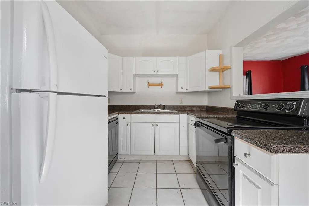 1322 W 41st ST, NORFOLK VA 23508 thumb 6