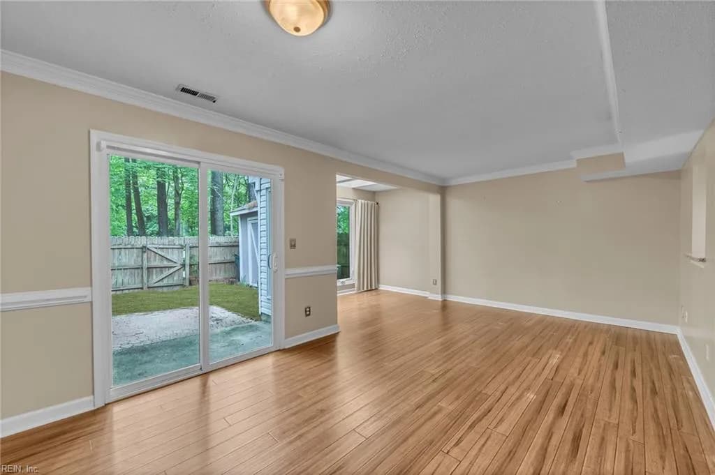 406 Derby RN, YORKTOWN VA 23693 thumb 6