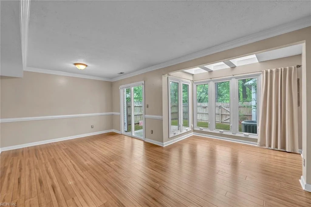 406 Derby RN, YORKTOWN VA 23693 thumb 8
