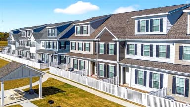 4902 Apricot WAY, CHESAPEAKE VA 23321 thumb 3