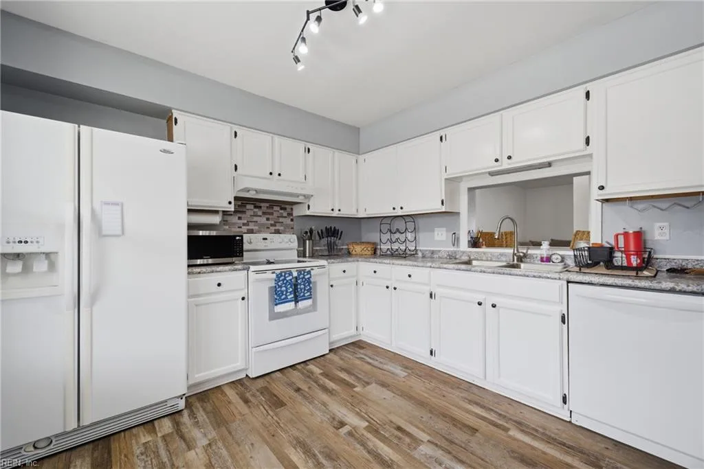 227 Whitewater Dr NONE, NEWPORT NEWS VA 23608 thumb 8