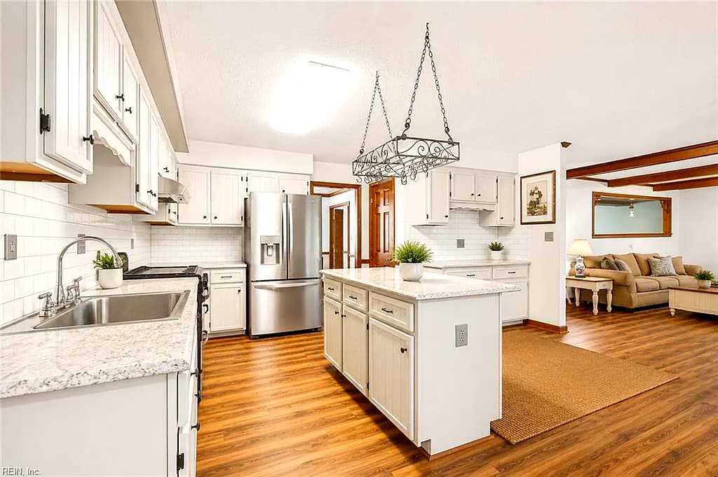 1505 Hadley CT, VIRGINIA BEACH VA 23456 - Photo 4