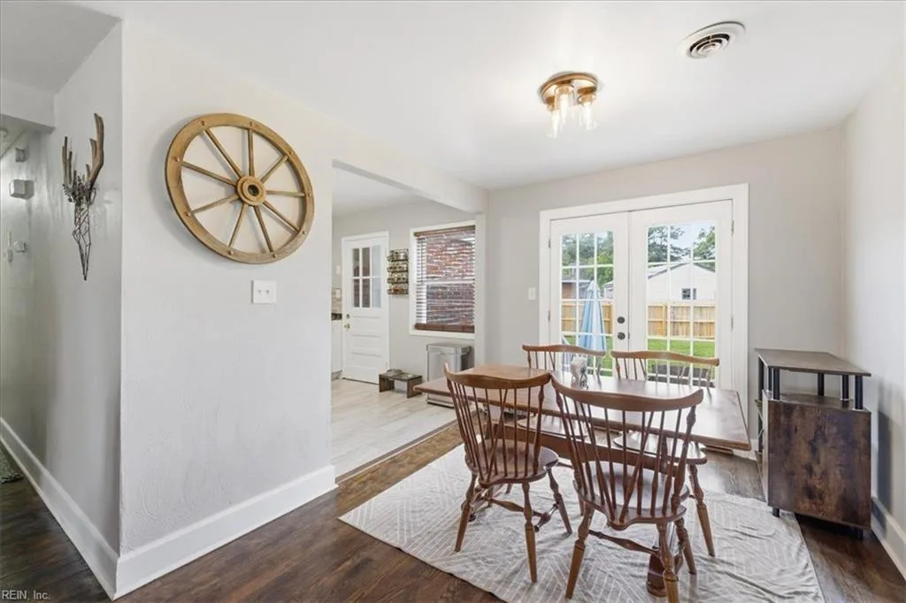 4901 Hatton Point RD, PORTSMOUTH VA 23703 thumb 10