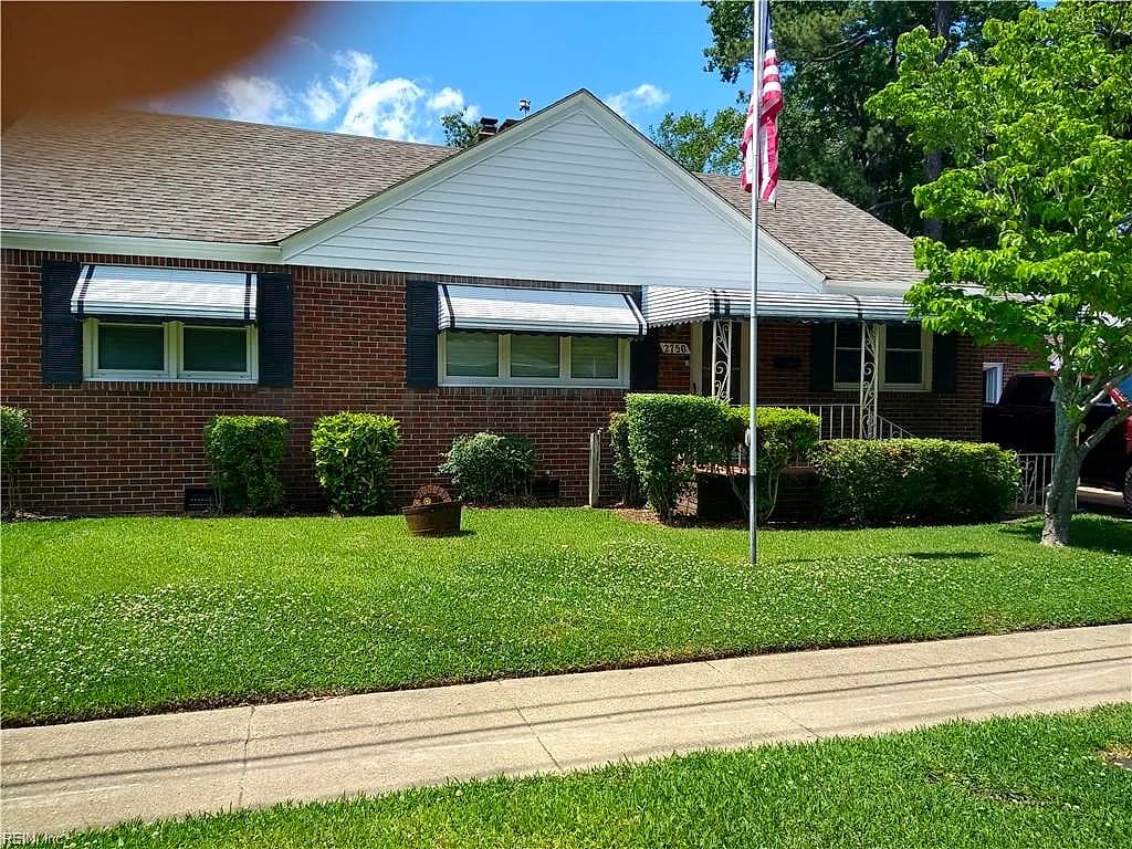 2750 Heutte DR, NORFOLK VA 23518 - Main photo