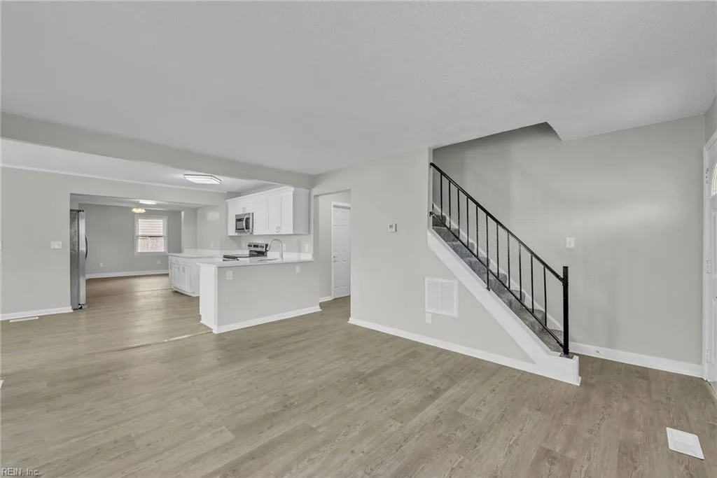 1201 Sunset DR, NORFOLK VA 23503 thumb 12