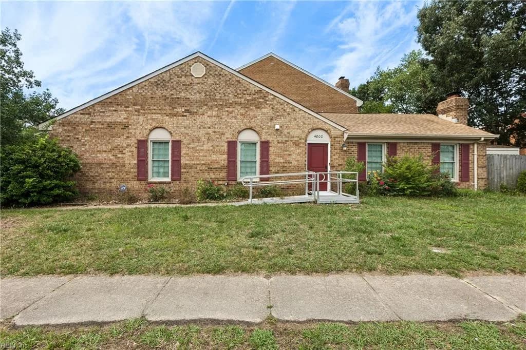 4800 Deming CT, VIRGINIA BEACH VA 23462 - Photo 2