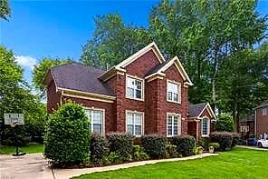 915 Shelter Rock LN, CHESAPEAKE VA 23322 thumb 3