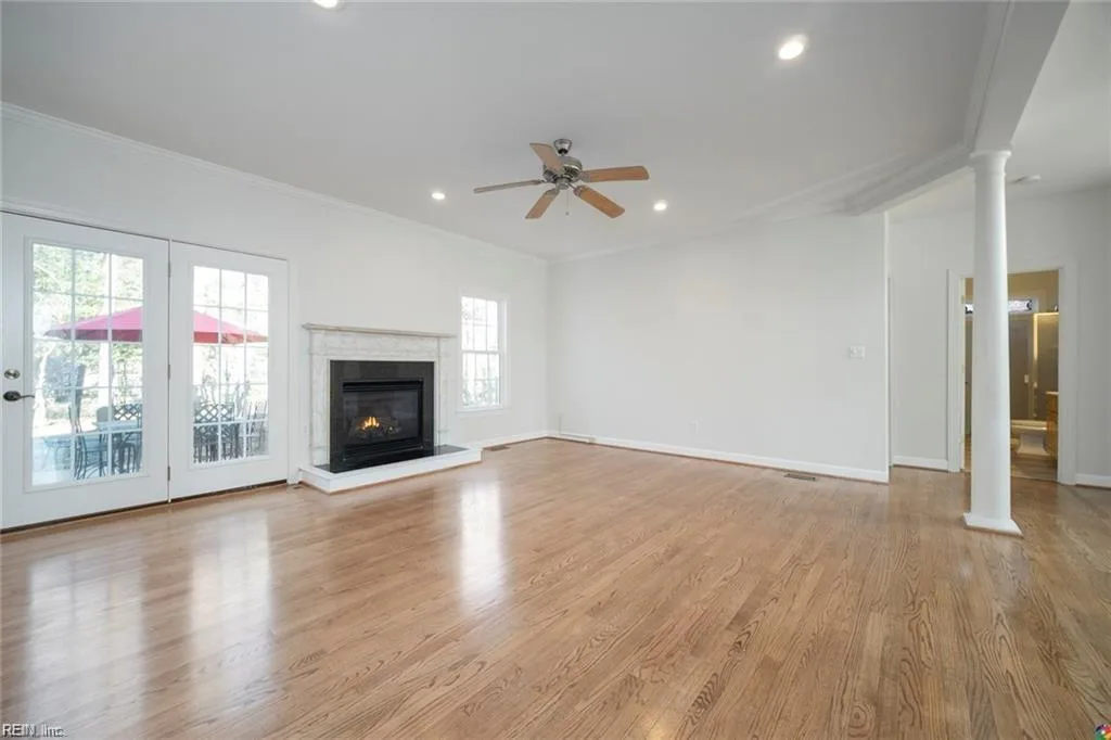 106 Fisher CT, SEAFORD VA 23696 thumb 8