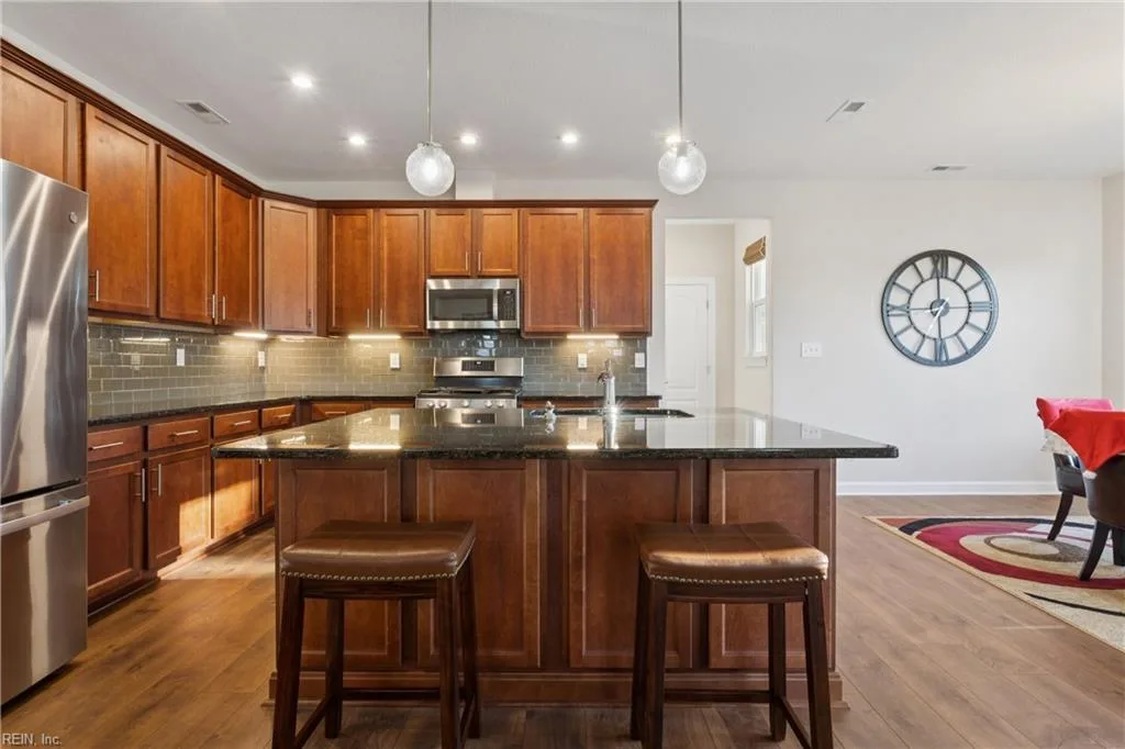 52 Mill Creek CT, HAMPTON VA 23663 thumb 12
