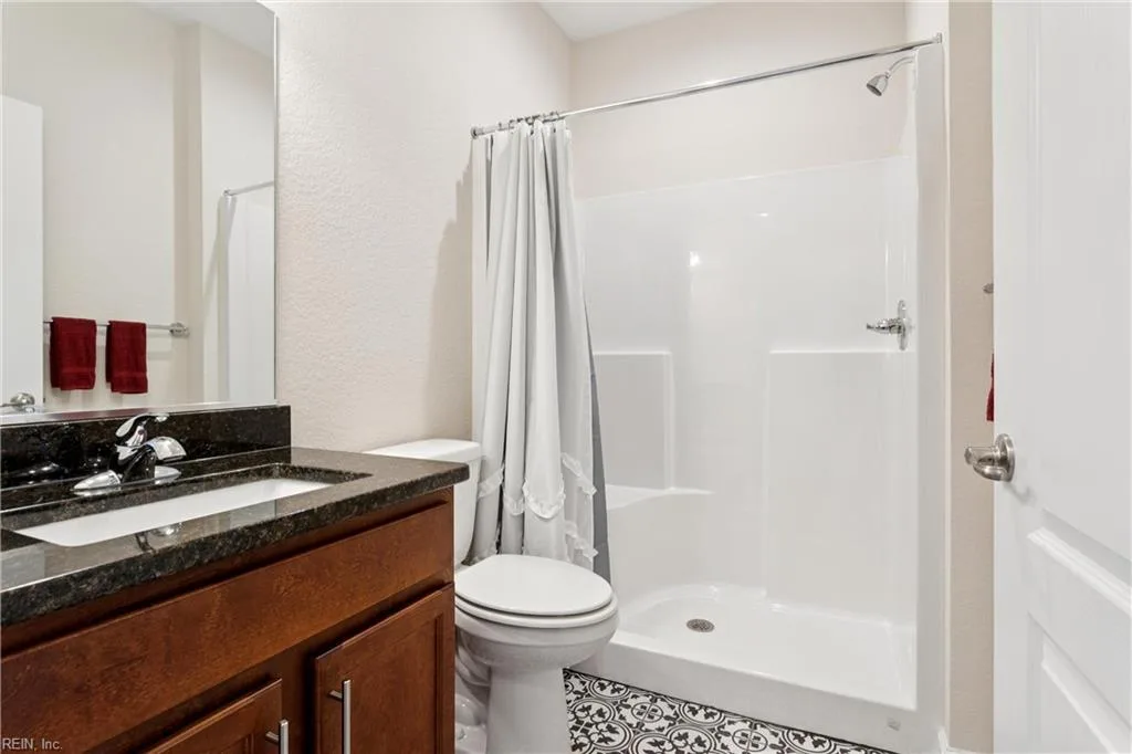 52 Mill Creek CT, HAMPTON VA 23663 thumb 10