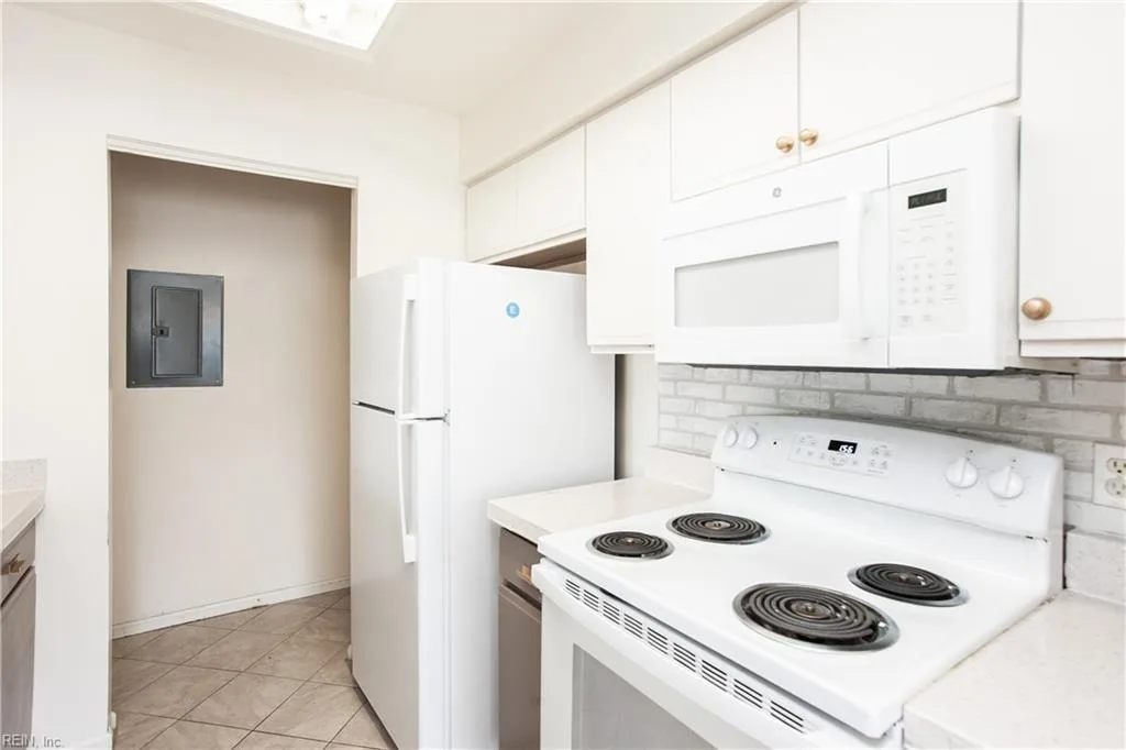 3832 New River RCH #B, PORTSMOUTH VA 23703 thumb 8
