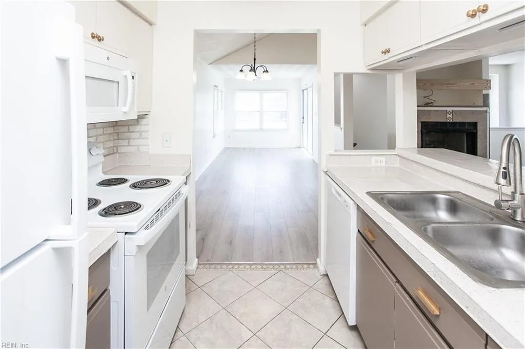 3832 New River RCH #B, PORTSMOUTH VA 23703 thumb 10