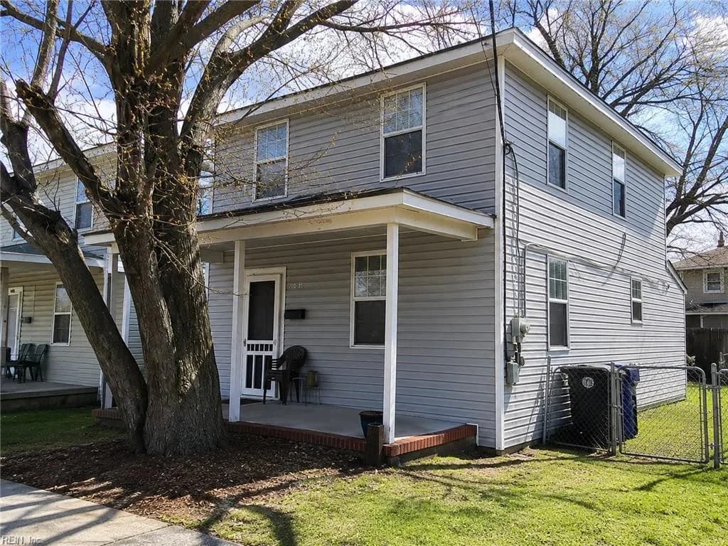 1032 37th ST, NEWPORT NEWS VA 23607 - Photo 2
