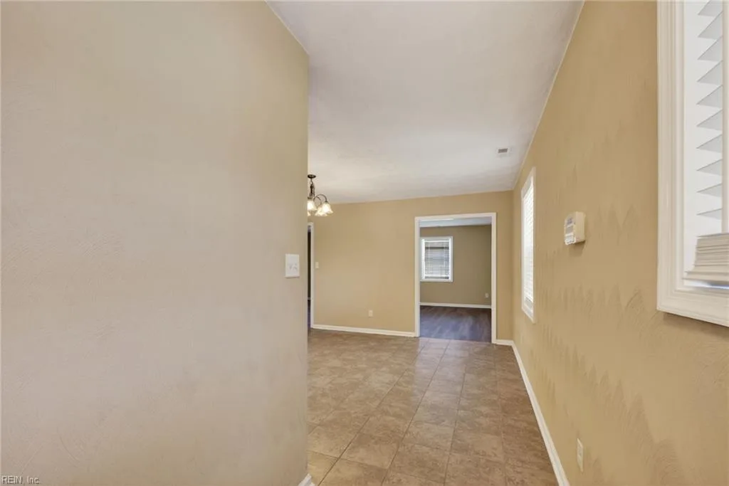 2404 Corprew AVE, NORFOLK VA 23504 - Photo 4