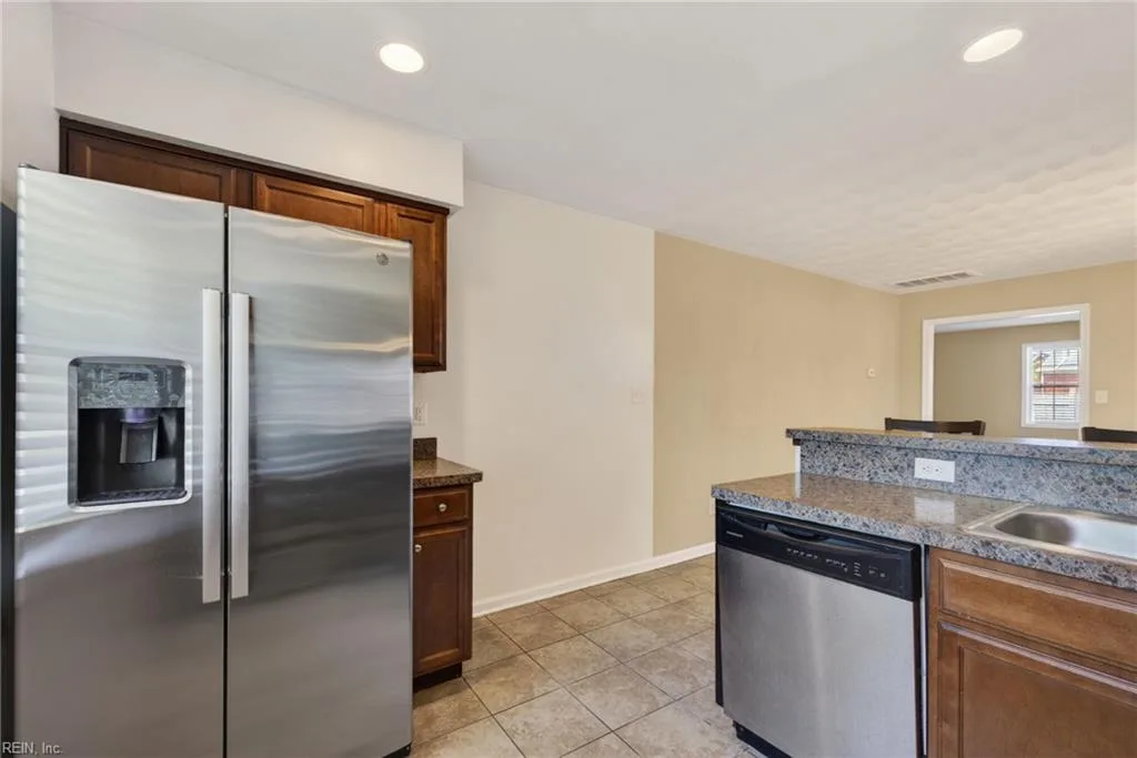 2404 Corprew AVE, NORFOLK VA 23504 thumb 8