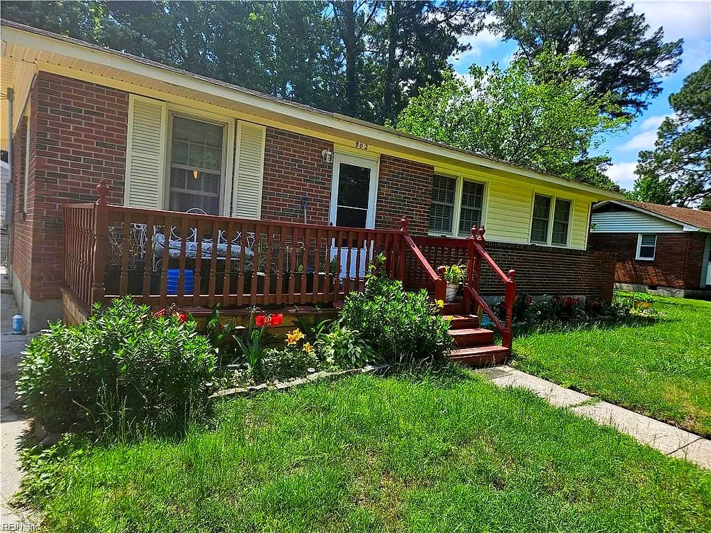 902 Chumley RD, PORTSMOUTH VA 23701 - Main photo