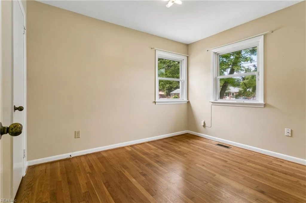 130 Albany DR, HAMPTON VA 23666 thumb 7