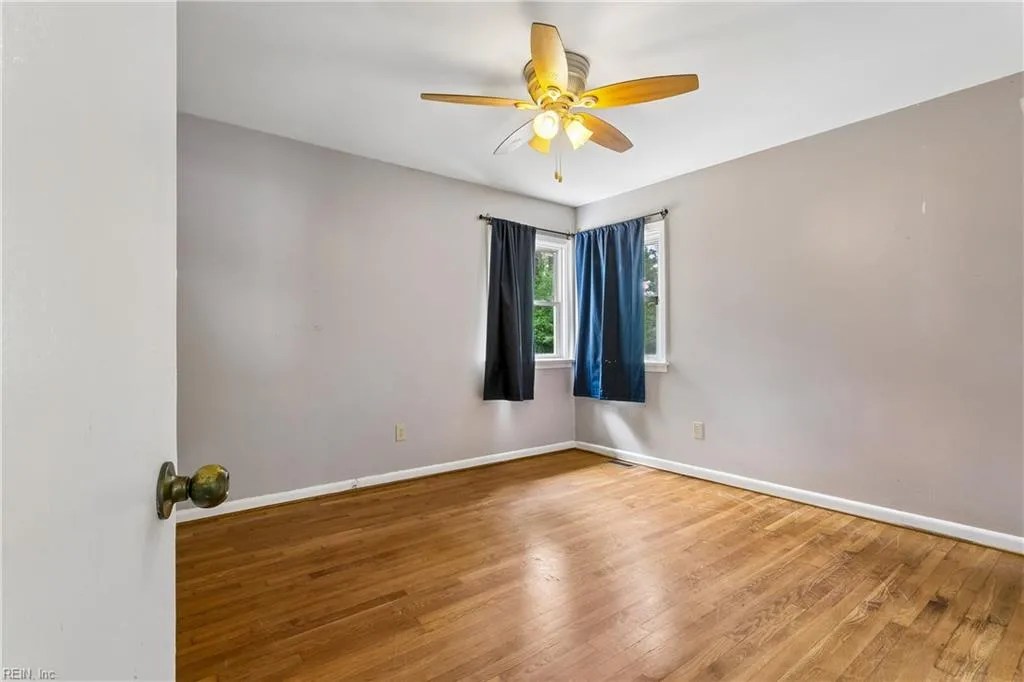 130 Albany DR, HAMPTON VA 23666 thumb 9