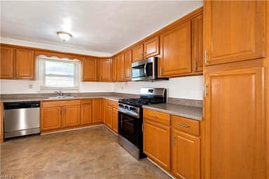 480 Richneck RD, NEWPORT NEWS VA 23608 thumb 4