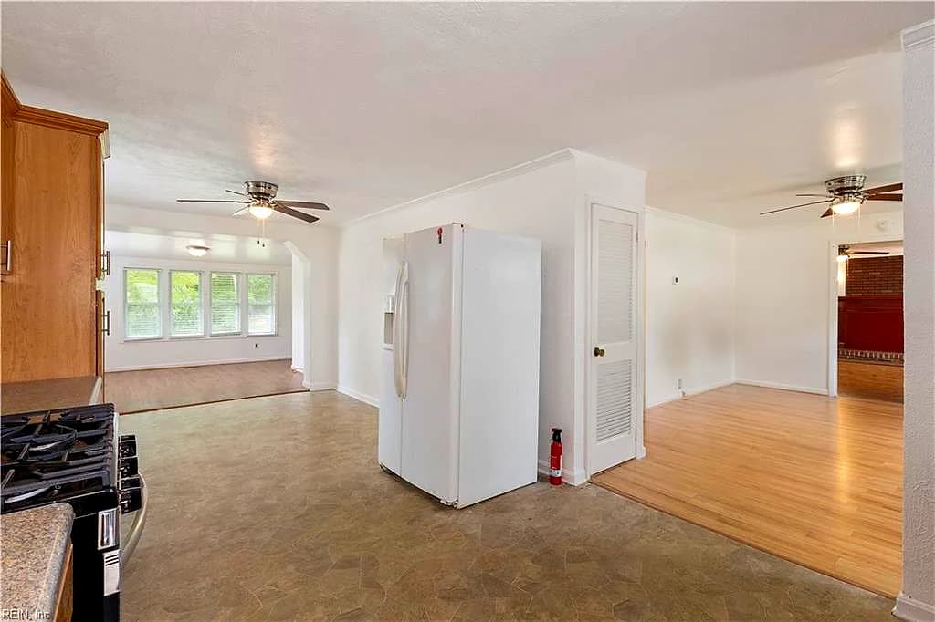 480 Richneck RD, NEWPORT NEWS VA 23608 - Photo 5