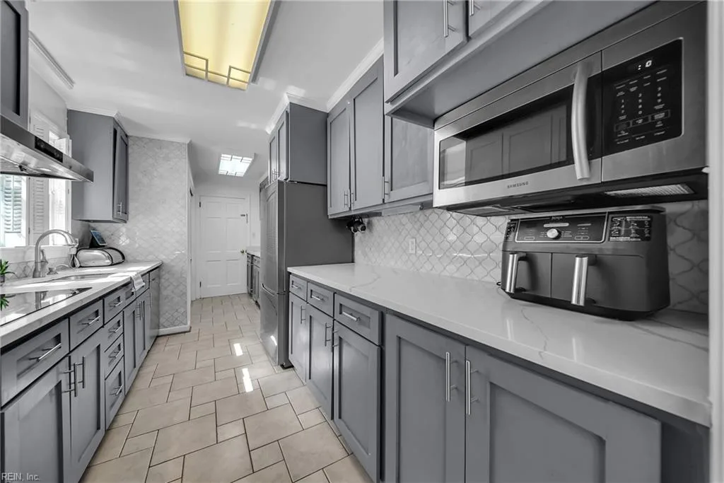 105 Cove Crescent NONE, YORKTOWN VA 23692 thumb 11