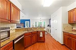 116 Lake Pointe DR, NEWPORT NEWS VA 23603 thumb 11