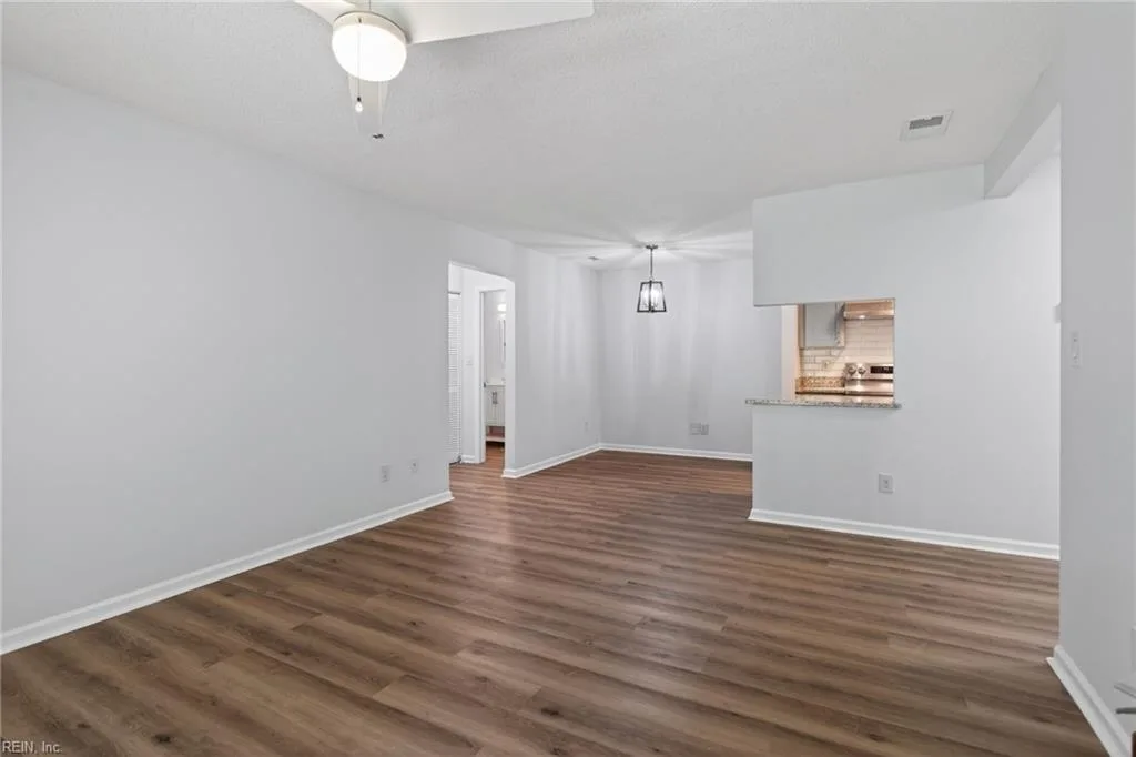 560 CANDLE LN #104, NEWPORT NEWS VA 23608 thumb 7