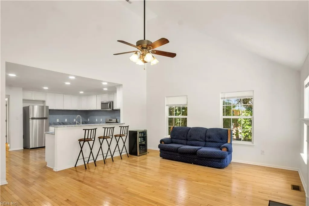 302 Lasalle AVE, HAMPTON VA 23661 thumb 9