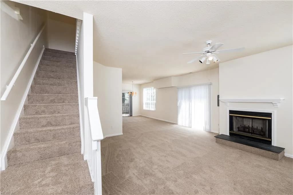 524 Furman CT, VIRGINIA BEACH VA 23462 - Photo 4