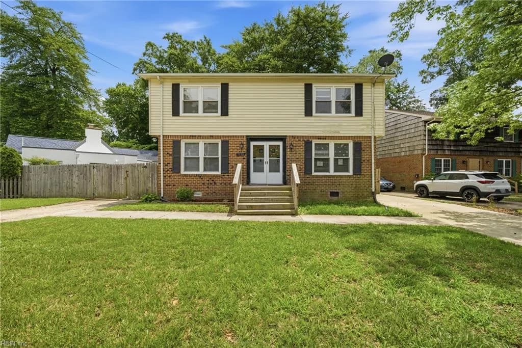9396 Pine Tree RD #A, NORFOLK VA 23503 - Main photo
