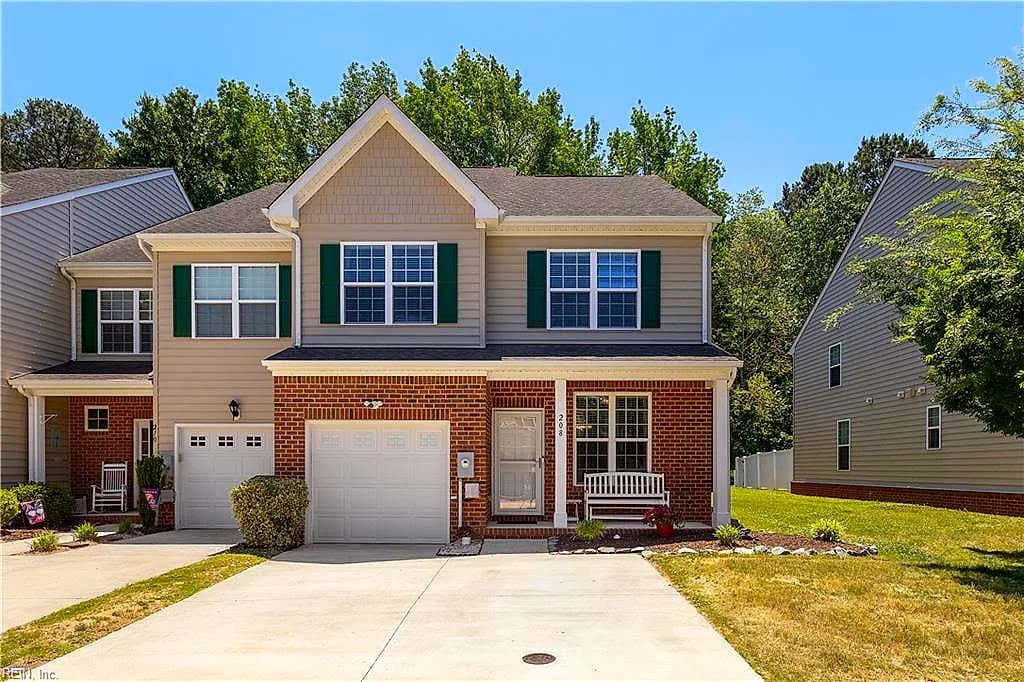 208 Monticello CT, SMITHFIELD VA 23430 - Main photo