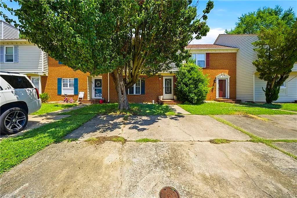 804 Sutherland ARCH, CHESAPEAKE VA 23320 - Main photo