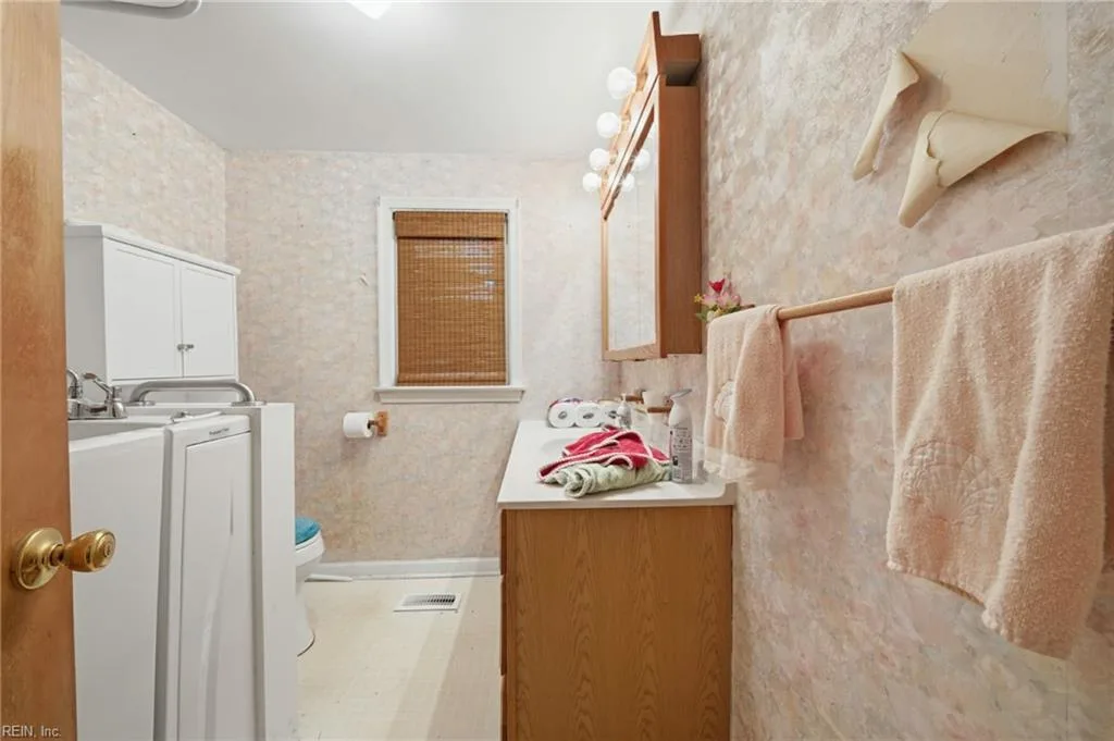4525 Old Princess Anne RD, VIRGINIA BEACH VA 23462 thumb 12