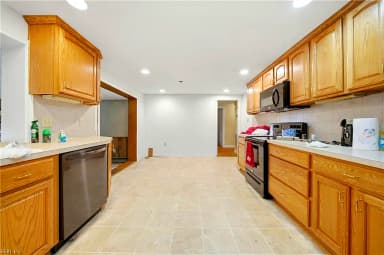 4525 Old Princess Anne RD, VIRGINIA BEACH VA 23462 thumb 10
