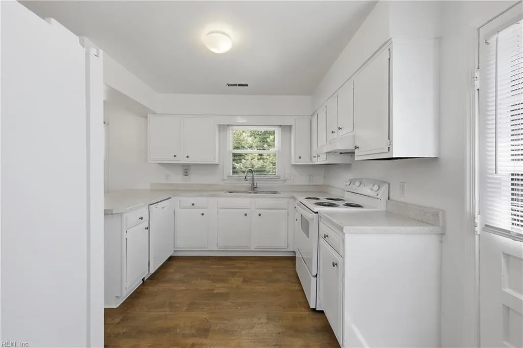 4108 Sunnyfields RD, PORTSMOUTH VA 23703 thumb 11