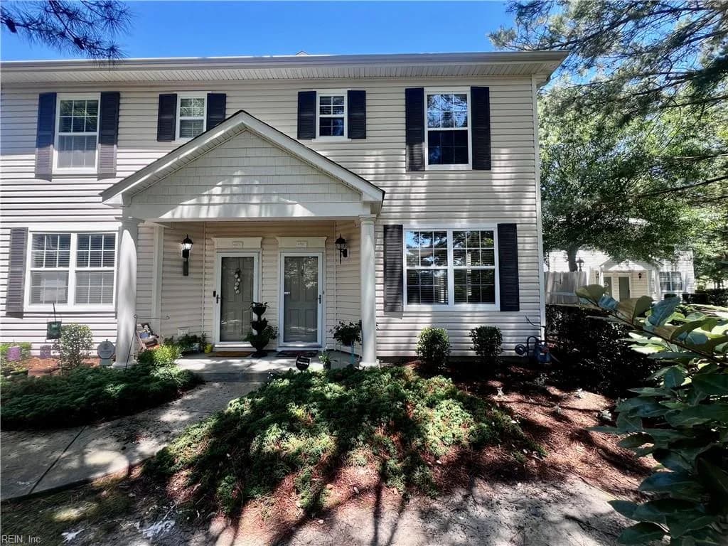 4581 Duffy DR, VIRGINIA BEACH VA 23462 - Photo 2