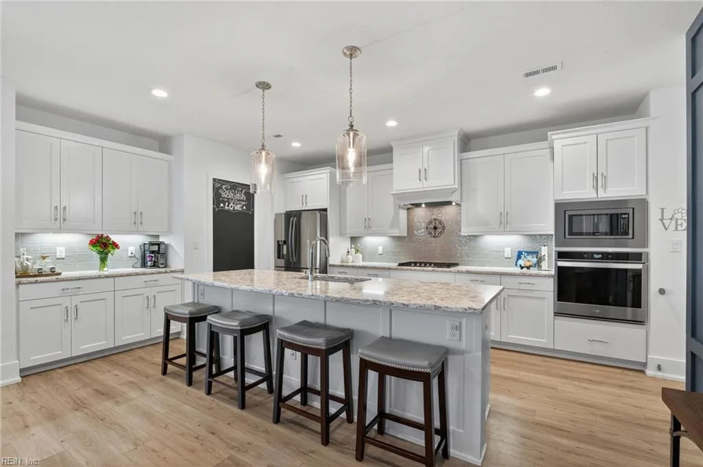 110 Creek LN, SUFFOLK VA 23435 thumb 6