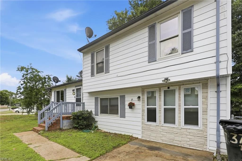 3787 Towne Point RD, PORTSMOUTH VA 23703 - Photo 4