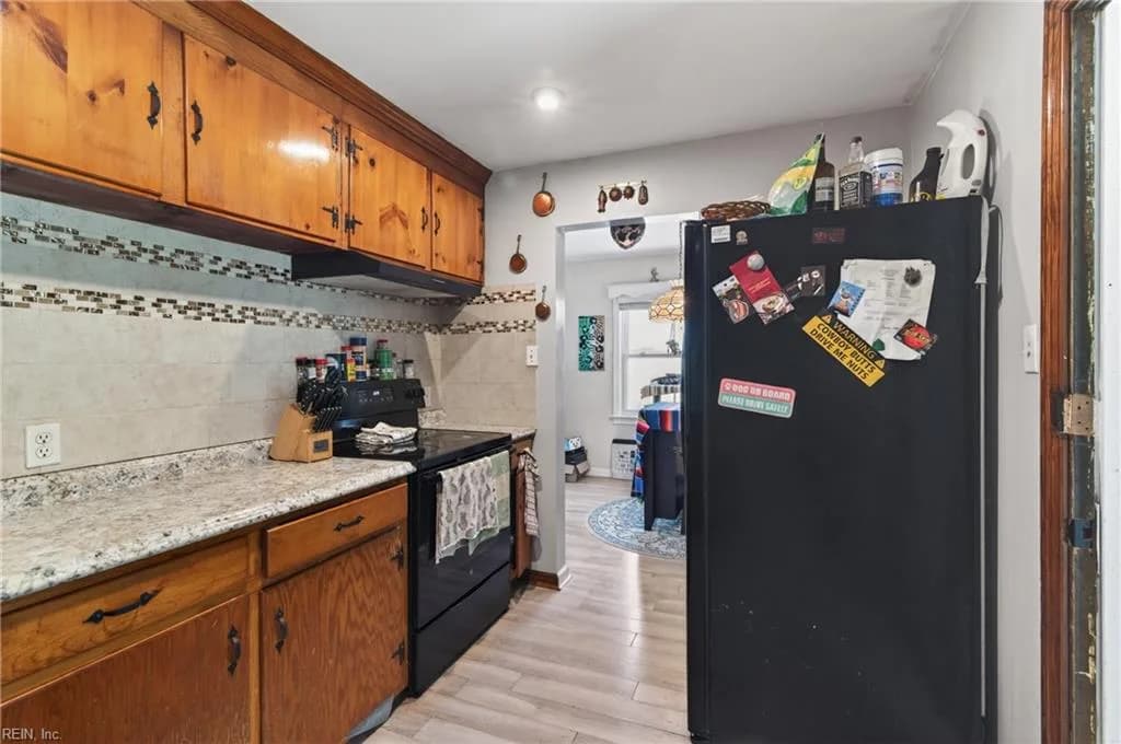 185 Findley SQ, HAMPTON VA 23666 thumb 12