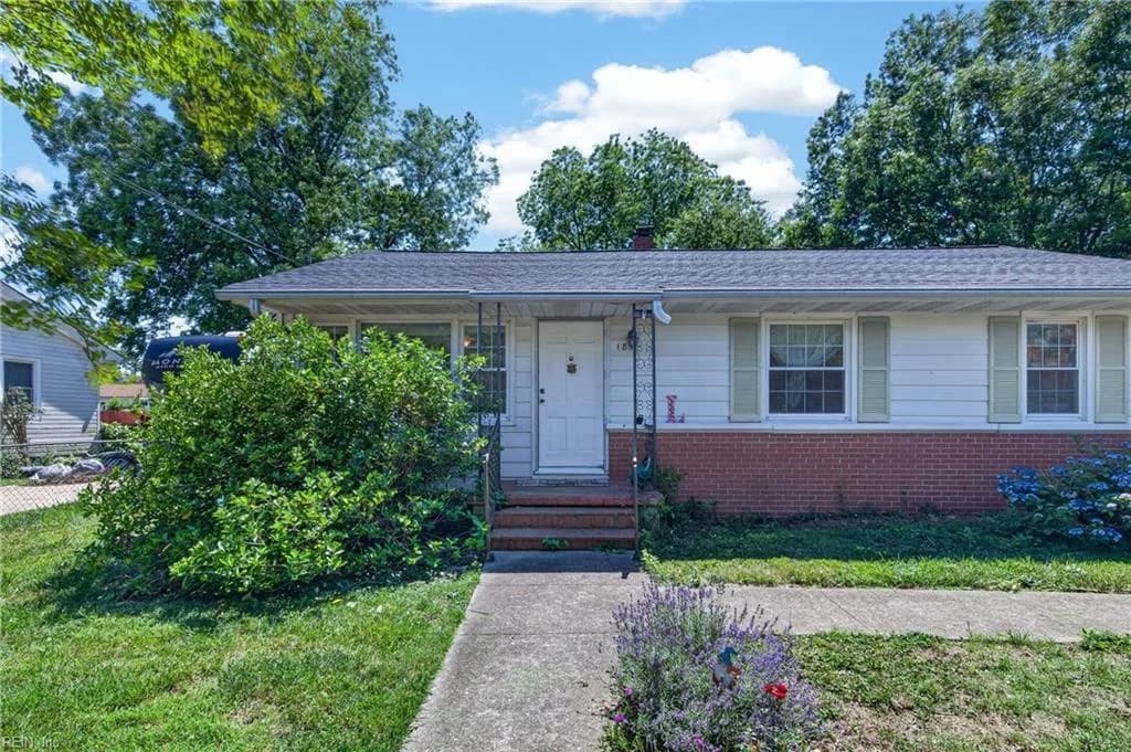 185 Findley SQ, HAMPTON VA 23666 - Photo 4