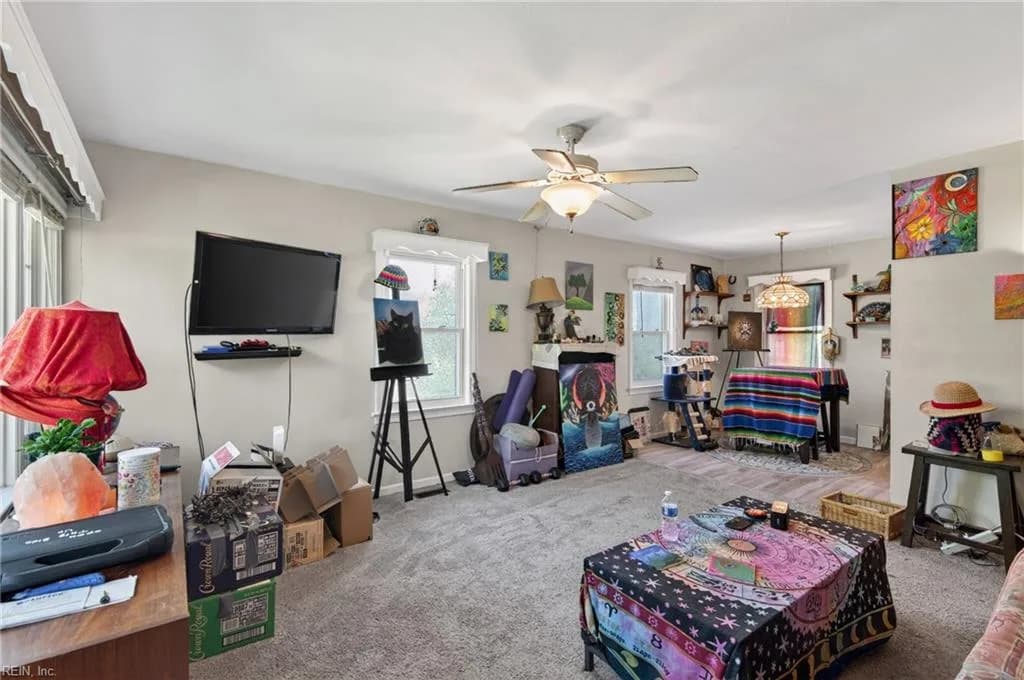 185 Findley SQ, HAMPTON VA 23666 - Photo 5