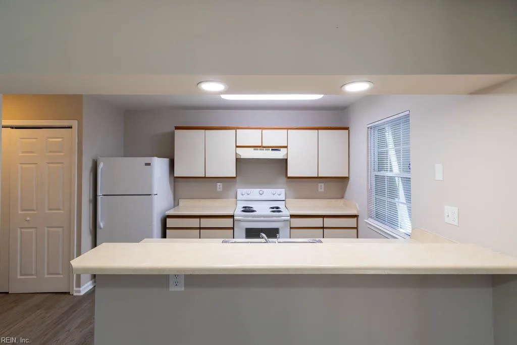 616 Ridge CIR, CHESAPEAKE VA 23320 thumb 12