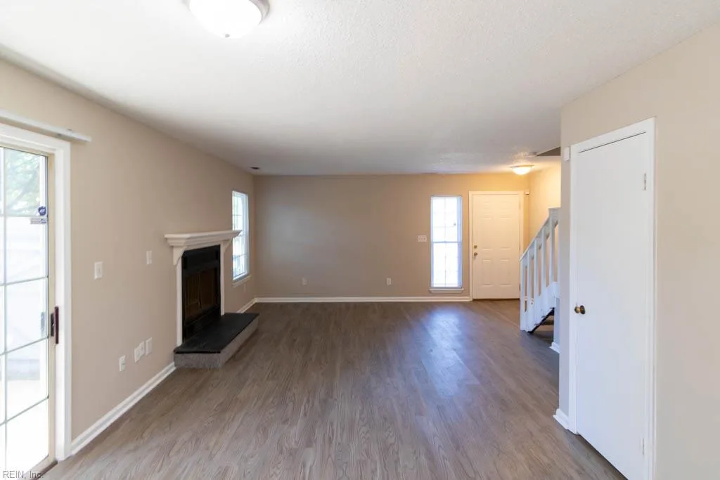 616 Ridge CIR, CHESAPEAKE VA 23320 thumb 9