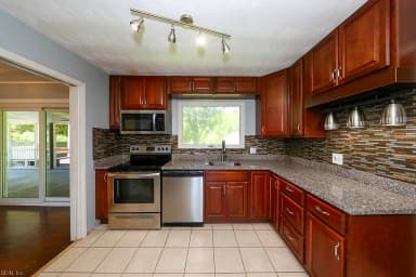 8033 Tarpon PL, NORFOLK VA 23518 thumb 12