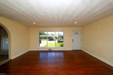 8033 Tarpon PL, NORFOLK VA 23518 thumb 4