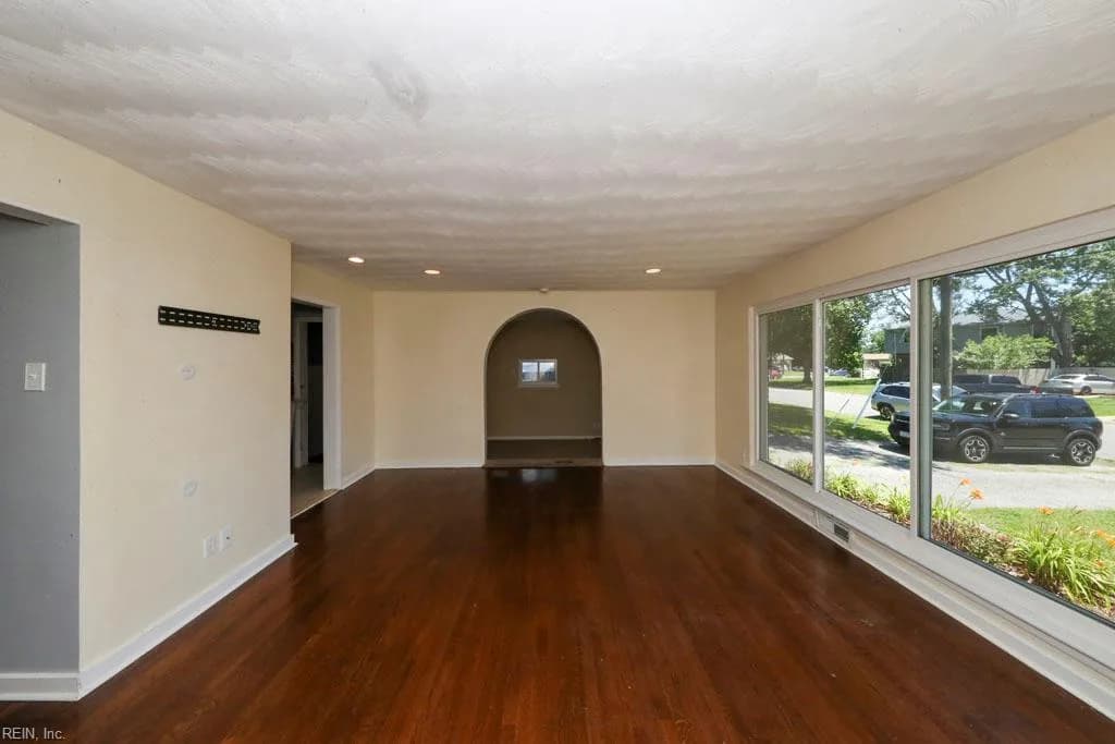 8033 Tarpon PL, NORFOLK VA 23518 - Photo 5