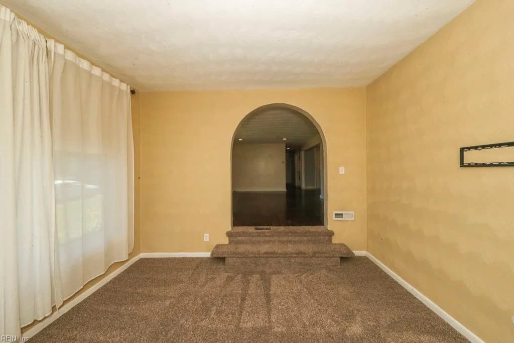 8033 Tarpon PL, NORFOLK VA 23518 thumb 8