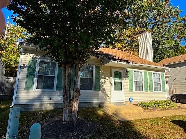 215 Old Bridge CT, NEWPORT NEWS VA 23608 - Photo 2